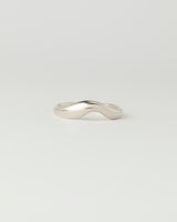 Dune Petite Ring - Plain - White Gold