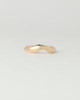 Dune Petite Ring - Plain - Yellow Gold