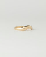 Dune Petite Ring - Plain - Yellow Gold