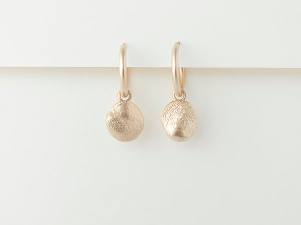 Mini fingerprint hoops gold