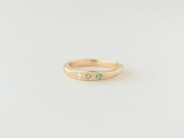 Fine multi-gemstone ring gold