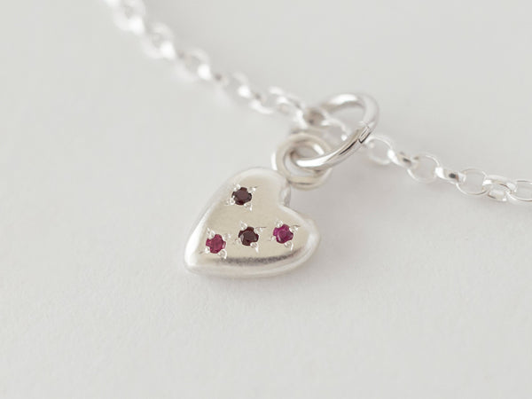 Coeur - Love Charm Necklace Gemstones Silver