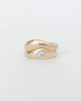 Aurore Une + Wave Plain Stack Yellow Gold