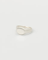 Round signet ring silver