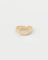 Round signet ring gold