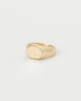 Round signet ring gold