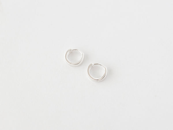 Mini Round Huggies silver