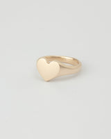 Mini love heart signet gold