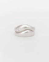 Aurore Plain + Wave Une Stack White Gold