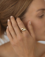 Aurore Plain + Wave Une Stack Yellow Gold
