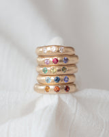 Molten colourway ring gold