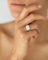 Ellipse Signet Une Silver