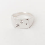 Ellipse Signet Trois Silver - ready to ship