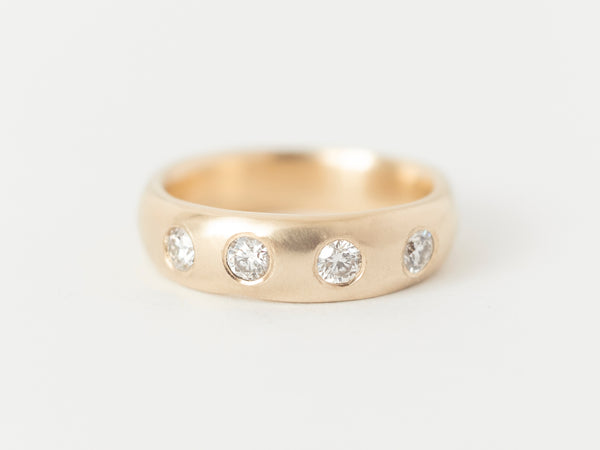 Lune Band Quatre Yellow Gold - ready to ship