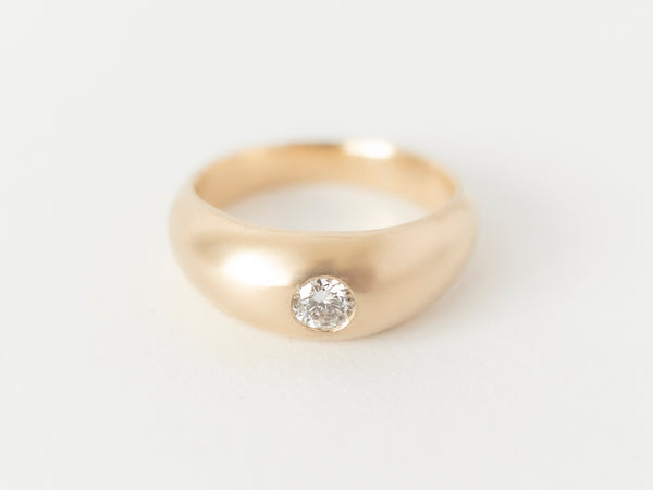 Lune Dome Une Yellow Gold - ready to ship