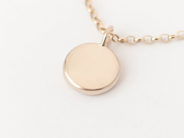 Lune Necklace Yellow Gold