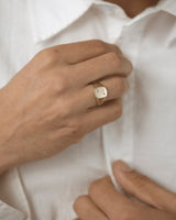 Nova Signet Mini Deux Yellow Gold