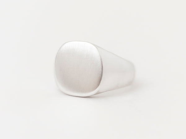 Nova Signet White Gold
