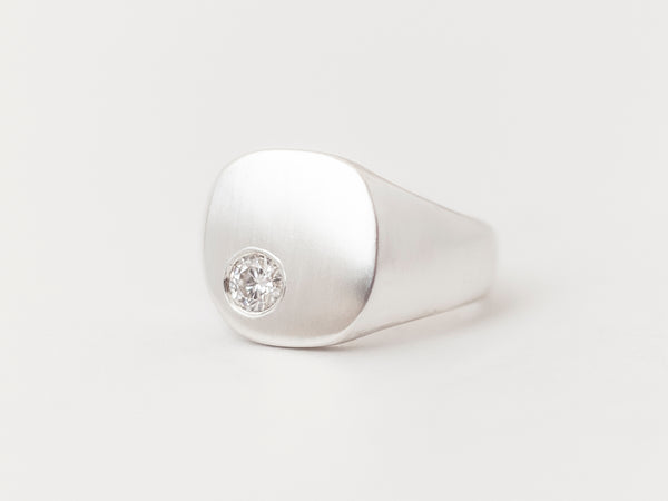 Nova Signet Une White Gold