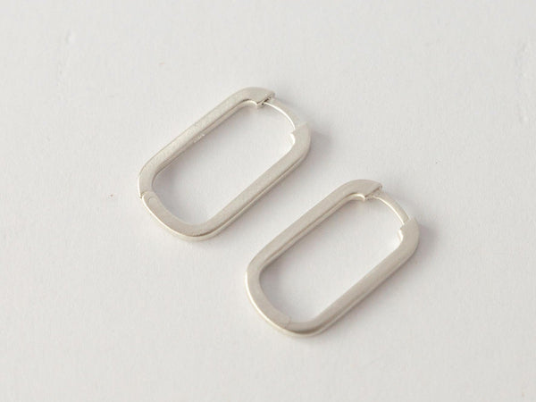 Rectangle huggies silver