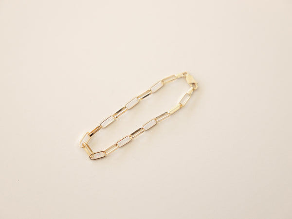 Paperclip bracelet gold