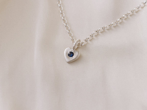 Mini loveheart necklace silver