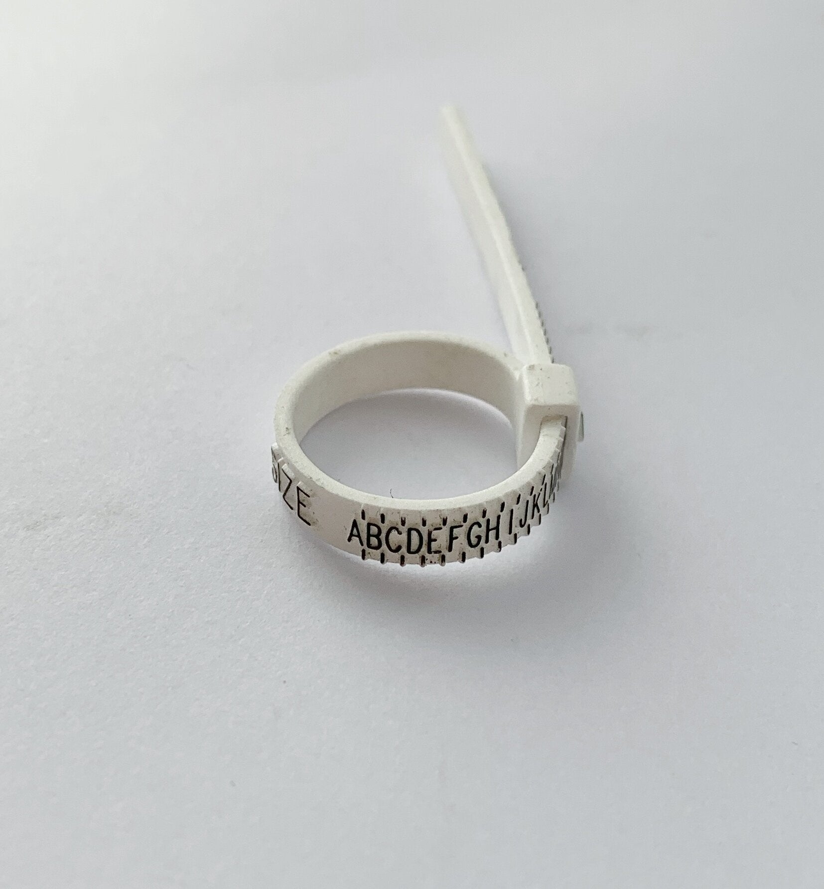 DIY Ring Sizer with Shop Discount Code for Your Next Purchase - White –  brightsmith