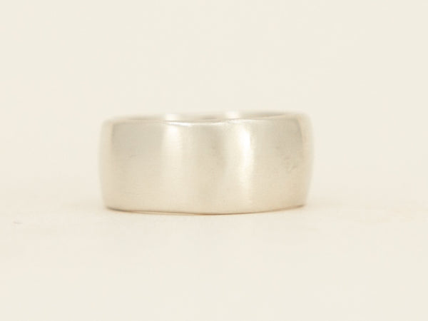 Extra Wide Band - white gold