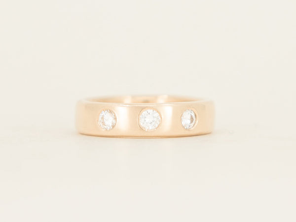 Medium Band - yellow gold - with stones