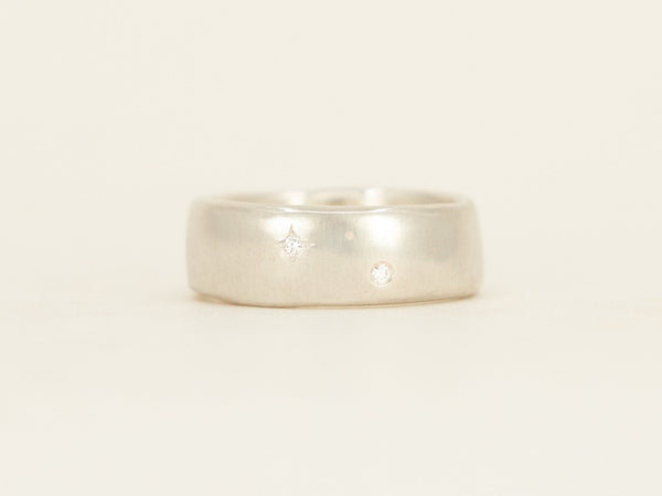 Wide Band - white gold starry night