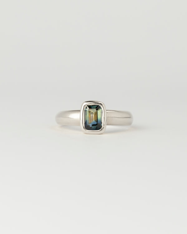Aurora Solitaire - Emerald Cut Parti Sapphire - White Gold