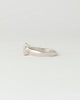 Aurora petite Solitaire - Emerald Cut Diamond - White Gold