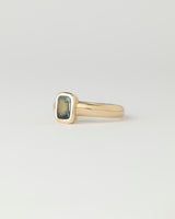Aurora Solitaire - Emerald Cut Parti Sapphire - Yellow Gold