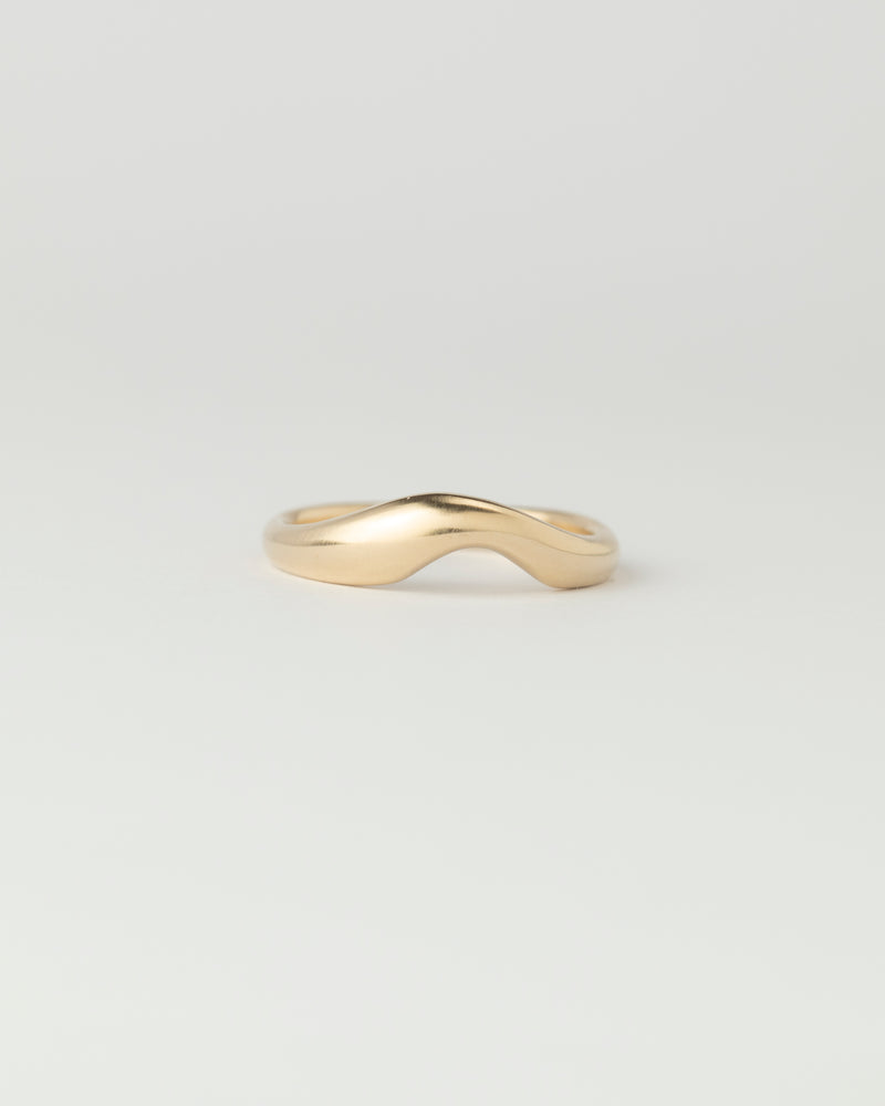 Dune Petite Ring - Plain - Yellow Gold