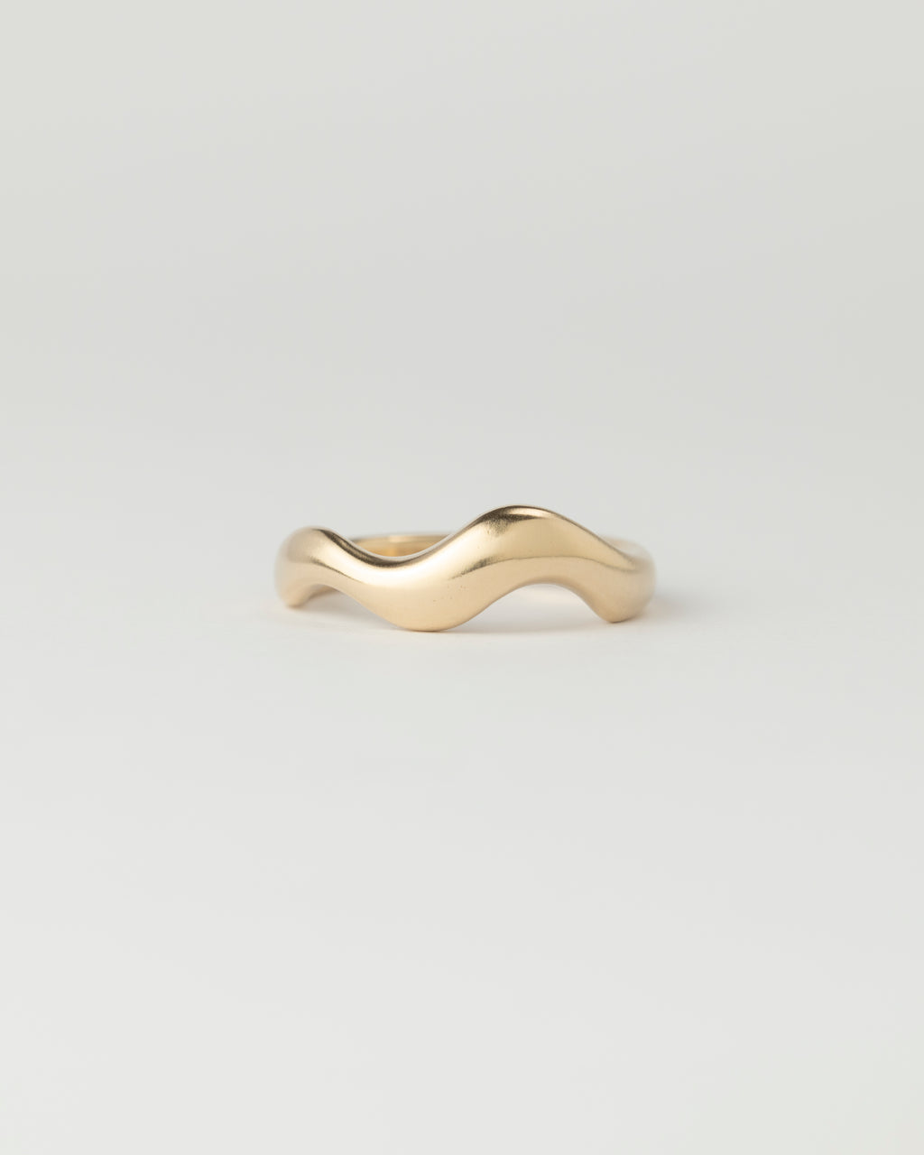 Horizon Ring - Plain - Yellow Gold – Argent Silversmith