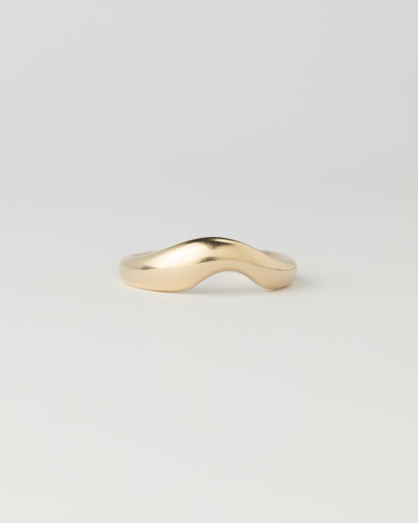 Dune Ring - Plain - Yellow Gold