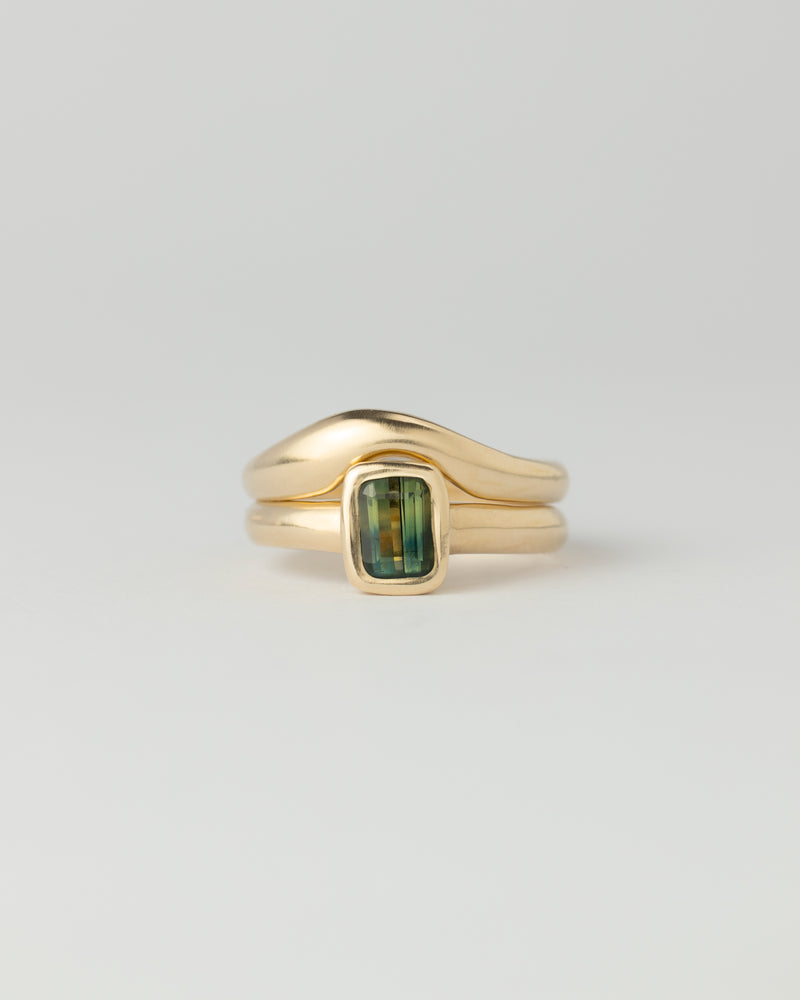 Aurora petite Solitaire - Emerald Cut Parti Sapphire - Yellow Gold