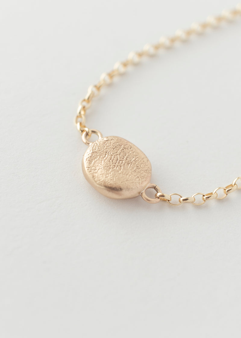 Mini fingerprint bracelet gold