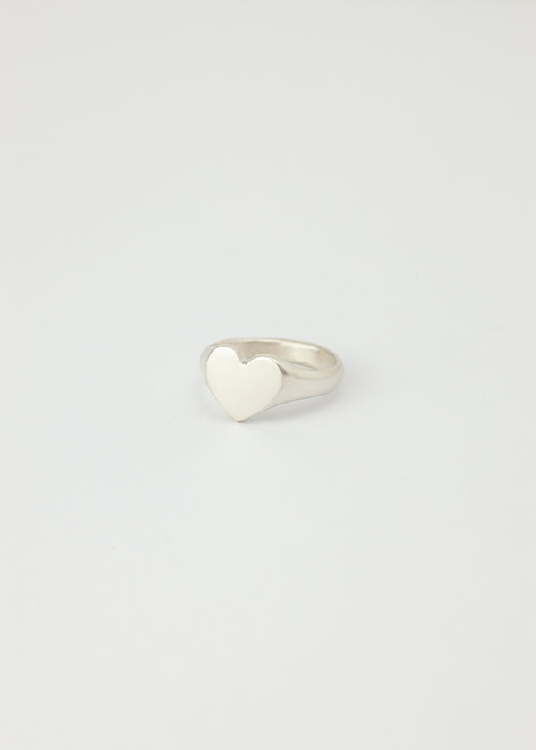 Mini love heart signet ring silver