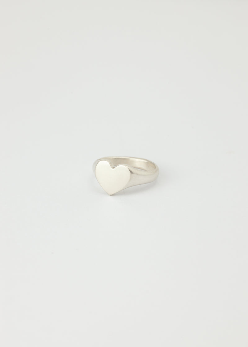 Mini love heart signet ring silver