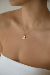 Mini fingerprint necklace gold