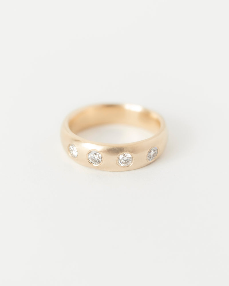 Lune Band Quatre Yellow Gold