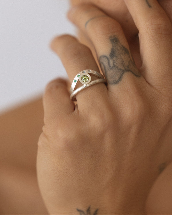 Olive Signature Stack - white gold