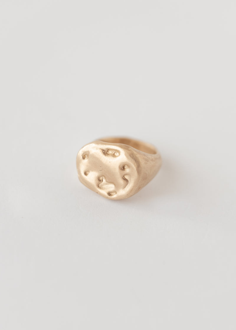 Molten signet ring gold - ready to ship