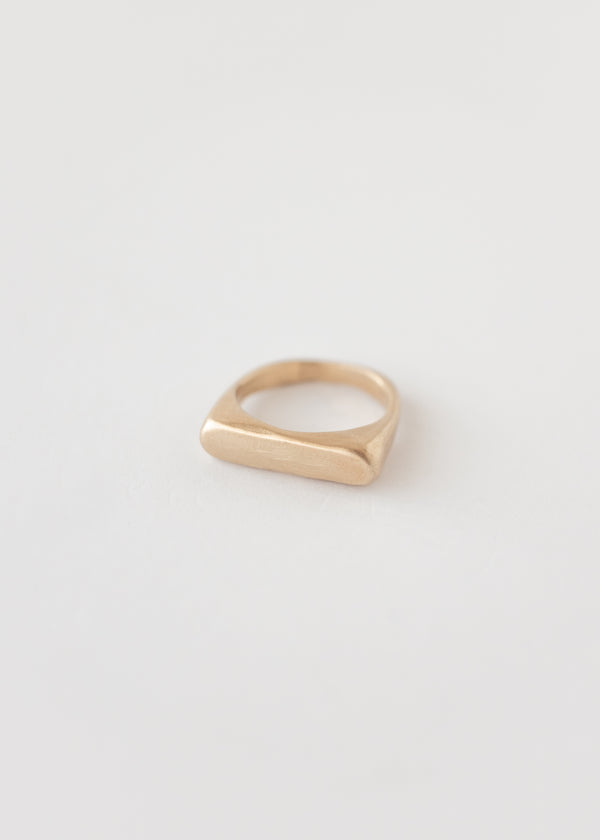 Rectangle signet ring gold