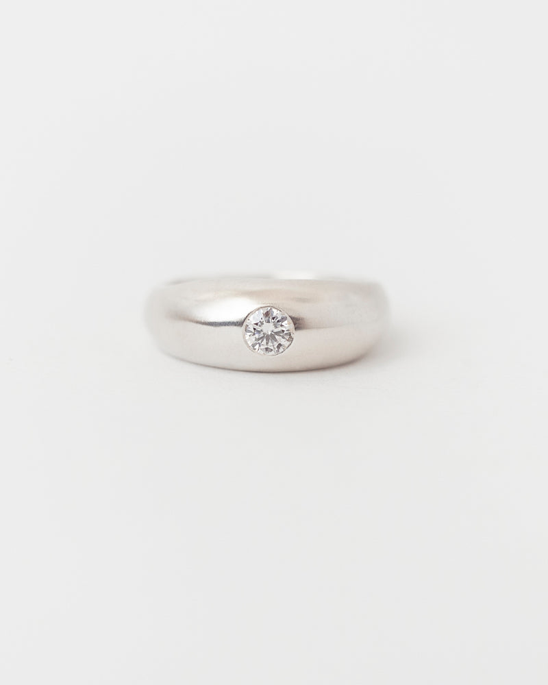 Lune Dome Une White Gold