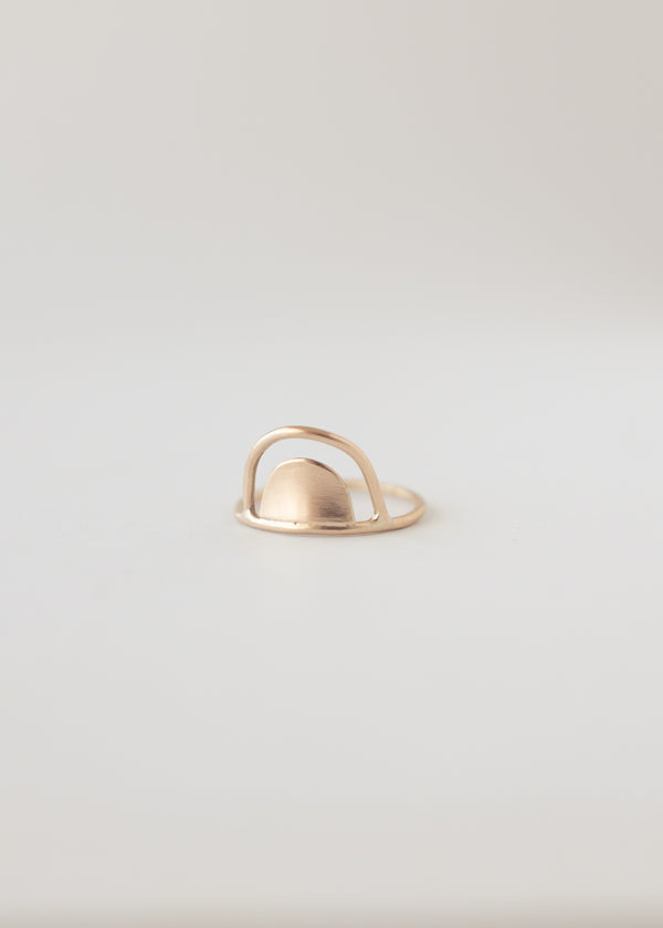 Double arch ring gold