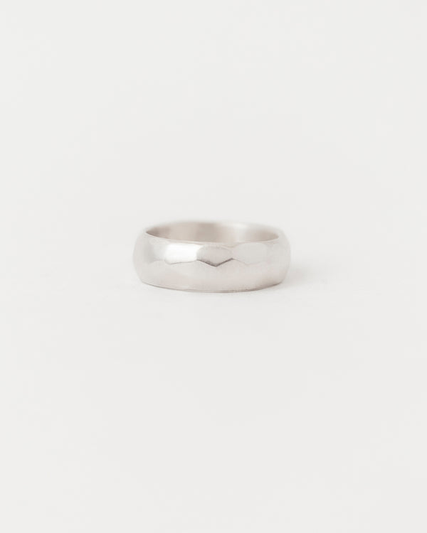 Astral Ring White Gold