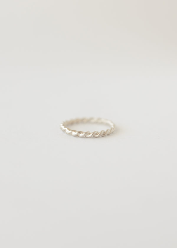 Twisted wire ring silver - ready to ship