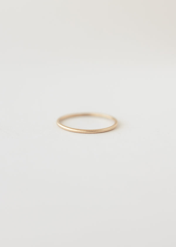 Fine stacking ring gold - ready to ship